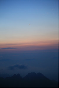 利兹联主帅鼓励士气，反败为胜勇夺佳绩